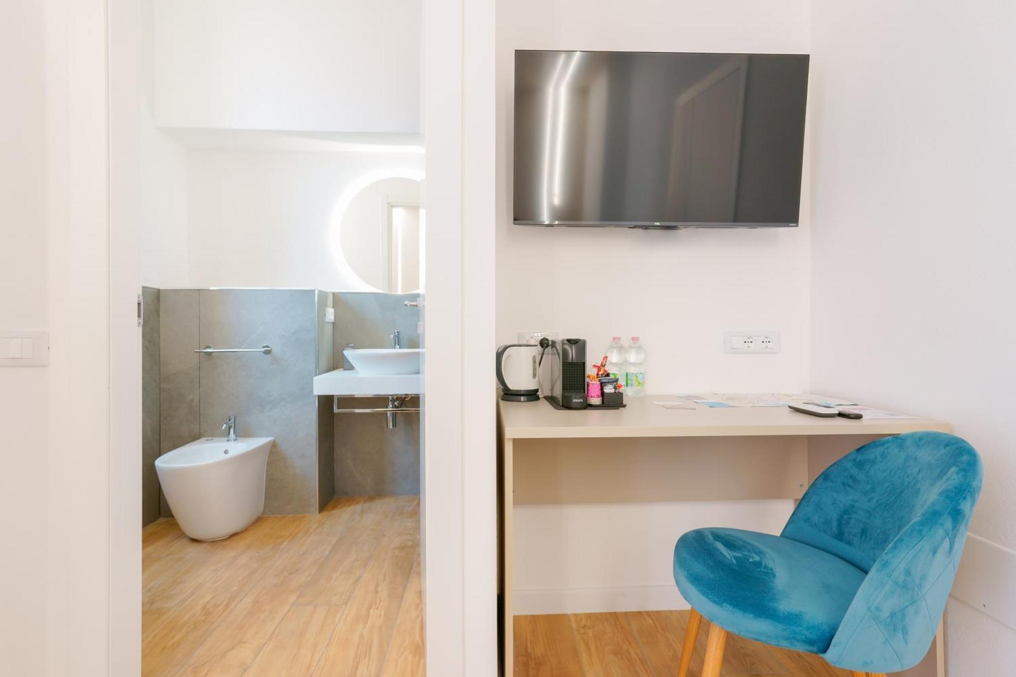 Aqua Comfort Rooms - Eja Sardinia كالياري المظهر الخارجي الصورة