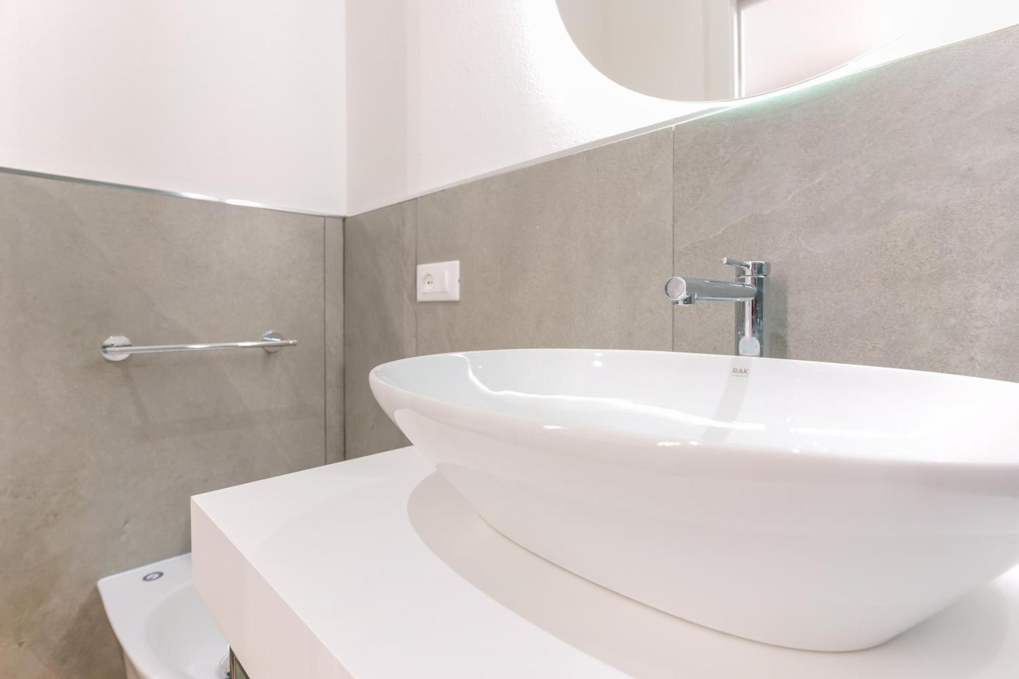 Aqua Comfort Rooms - Eja Sardinia كالياري المظهر الخارجي الصورة